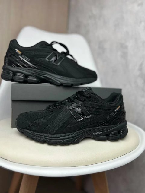 New Balance 1906R Corbura оригинал размер 43 46 gore tex