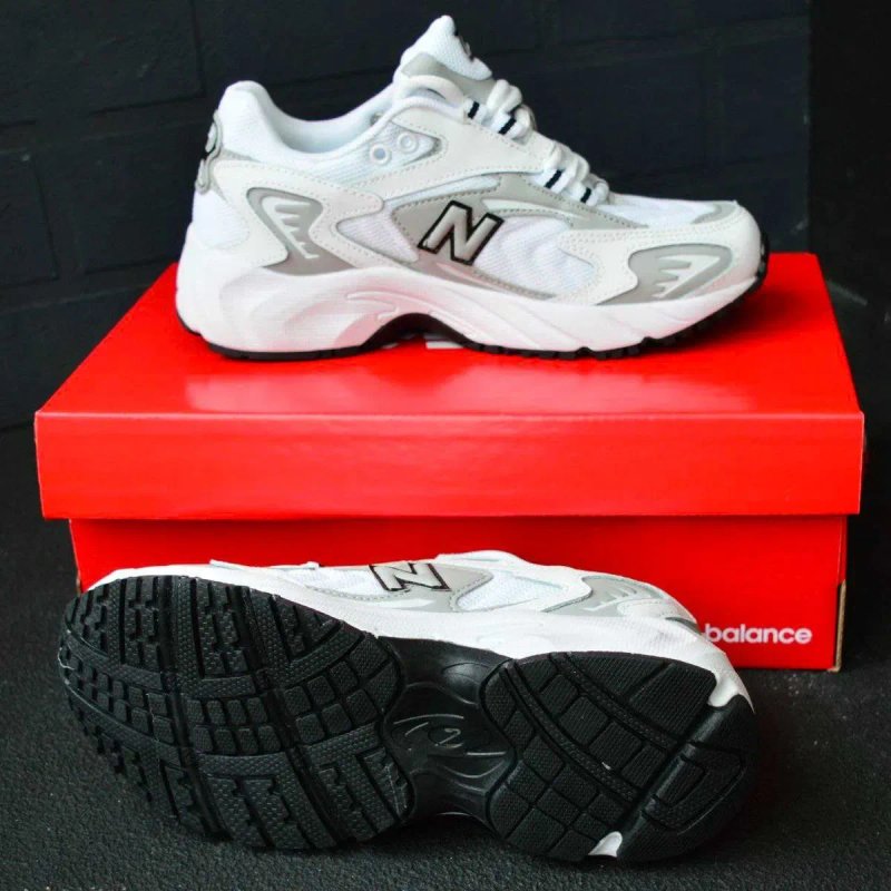 New Balance 725 White Gray жіночі кросівки білі з сірим розмір 37–41 кроссовки нью беленс — фото 8