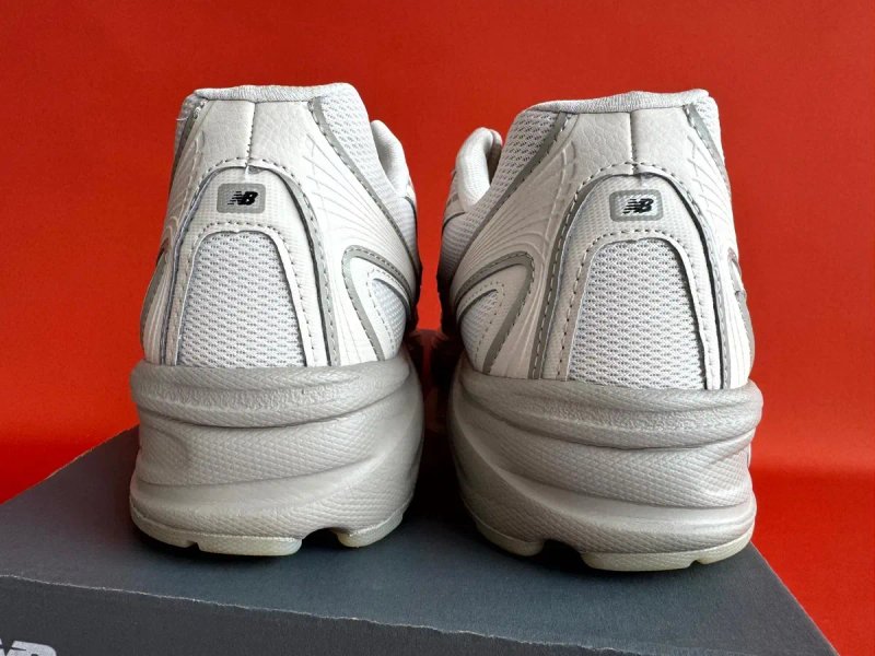 NEW BALANCE 740 U740LN1 Оригінал чоловічі кросівки розмір 44 | 44,5 | 45 | 45,5 — фото 4