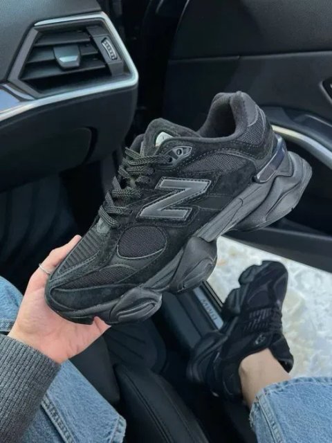 New Balance 9060 Triple Black кросівки ню беланс 9060 чорні