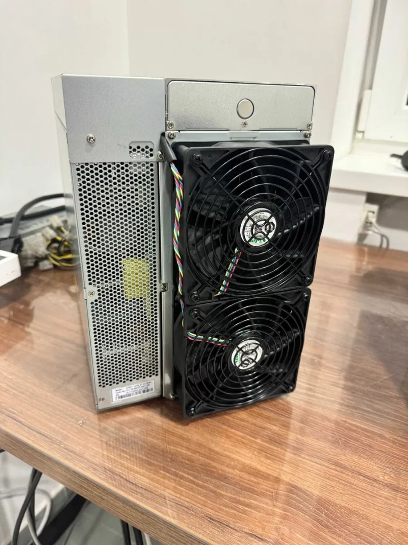 NEW Майнер! Asic Bitmain Antminer L9 16 Gh плата BB18 miner + Гарантія — фото 6