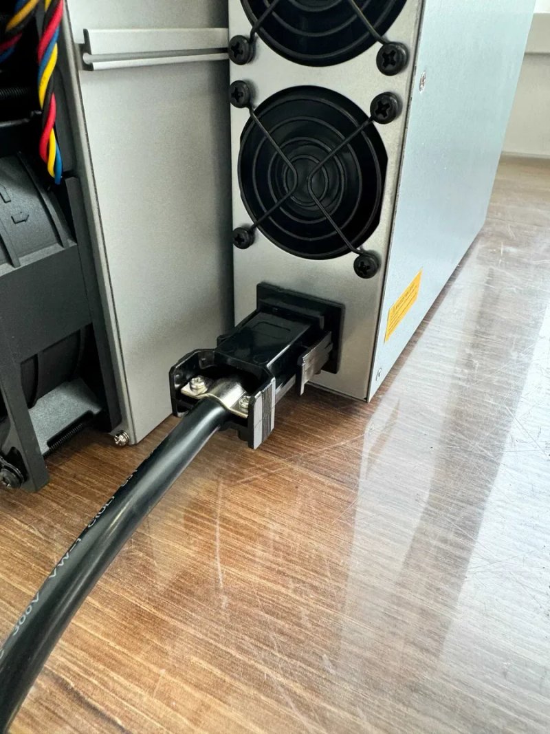 NEW Майнер! Asic Bitmain Antminer S21 188 Th miner + Гарантія — фото 7