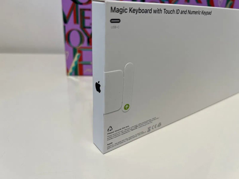 NEW! USB-C Magic Keyboard with Touch ID and Numeric Keypad (MXK73) — фото 3