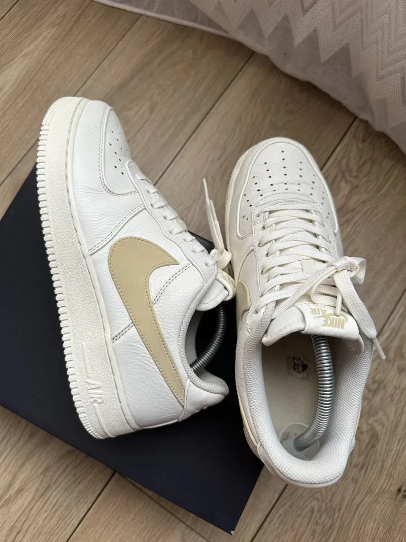 Nike Air Force 1 Low '07 Premium 'Oversize Swoosh Sail' AT4143-101 — фото 6