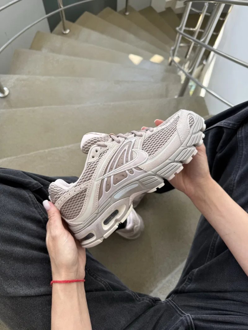 Nike Air Max Moto 2K IM9570-200 Оригінал Нові 36.5 до 40 — фото 3