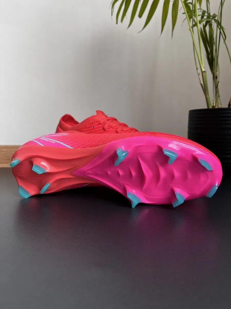 Nike Air Zoom Vapor 16 Pro оригінал бутси дитячі розмір 32 33 33.5 35.5 36 36.5 нові FQ8685-800 — фото 2