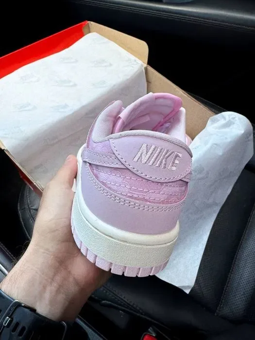 Nike Dunk Low Lace Pack Pink Regal трендові жіночі кросівки найк данк — фото 5