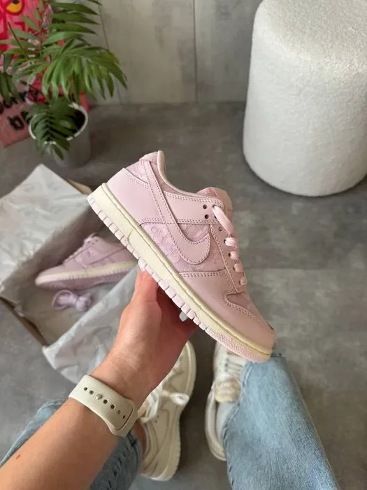 Nike Dunk Low Lace Pack Pink Regal трендові жіночі кросівки найк данк — фото 7