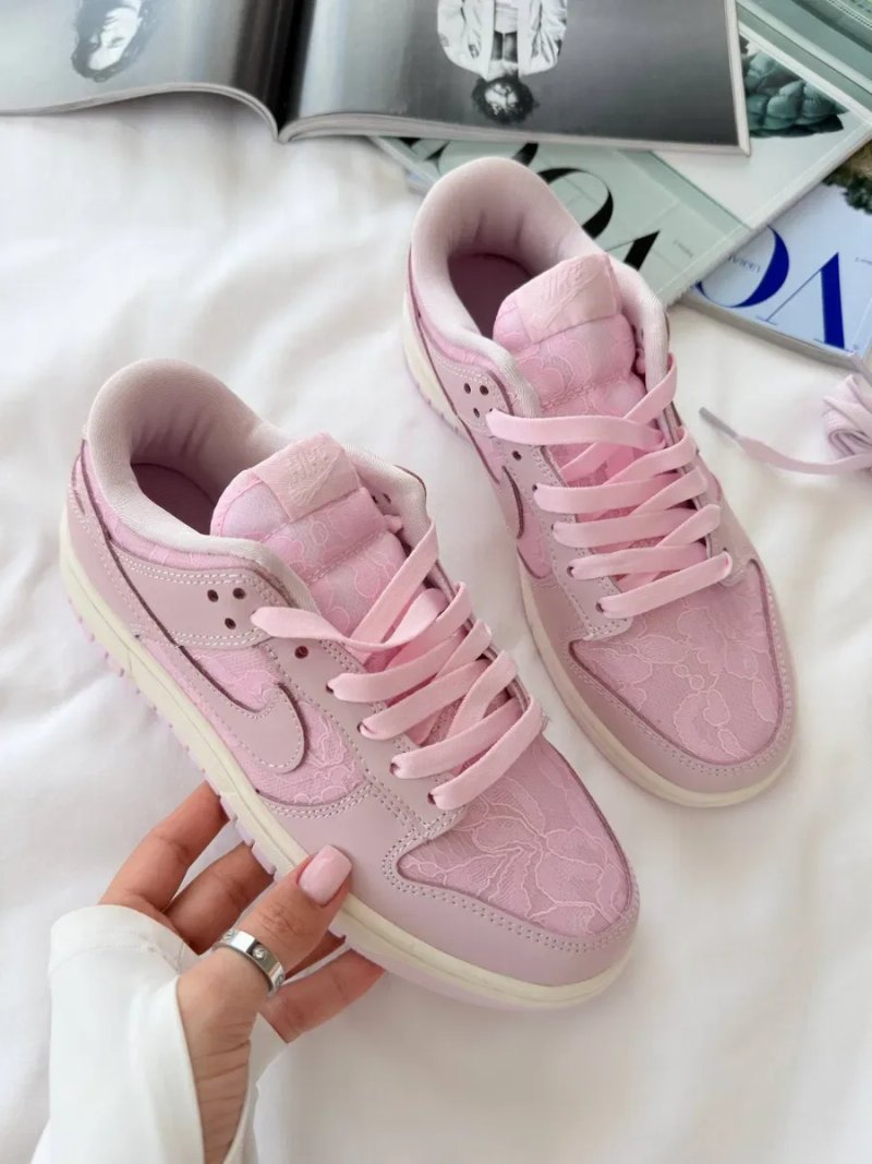 Nike Dunk Low Lace Pack Pink Regal жіночі кросівки найк данк рожеві — фото 5