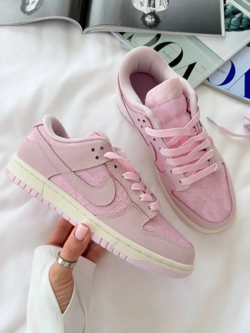 Nike Dunk Low Lace Pack Pink Regal жіночі кросівки найк данк рожеві — фото 6