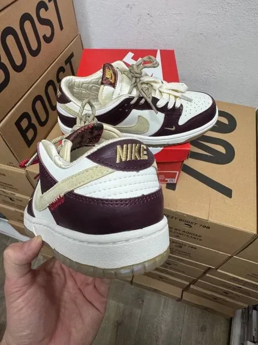 Nike Dunk Low Lx Maroon White жіночі кросівки найк данк бордо — фото 4