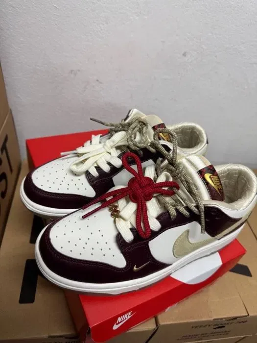 Nike Dunk Low Lx Maroon White жіночі кросівки найк данк бордо — фото 6
