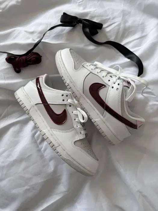 Nike Dunk SB Low Sail Burgundy Crush жіночі кросівки найк данк — фото 7