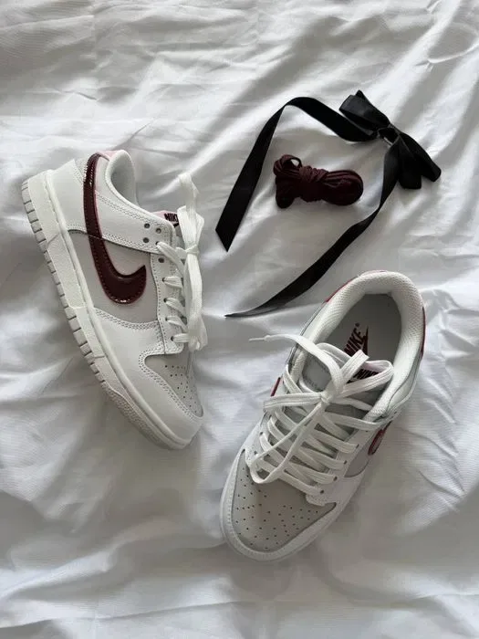 Nike Dunk SB Low Sail Burgundy Crush жіночі кросівки найк данк — фото 8