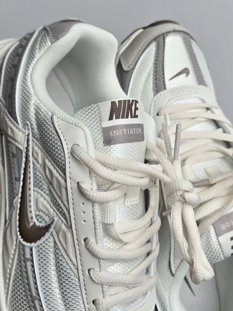 Nike Initiator Beige Brown трендові жіночі кросівки найк інітіатор — фото 6
