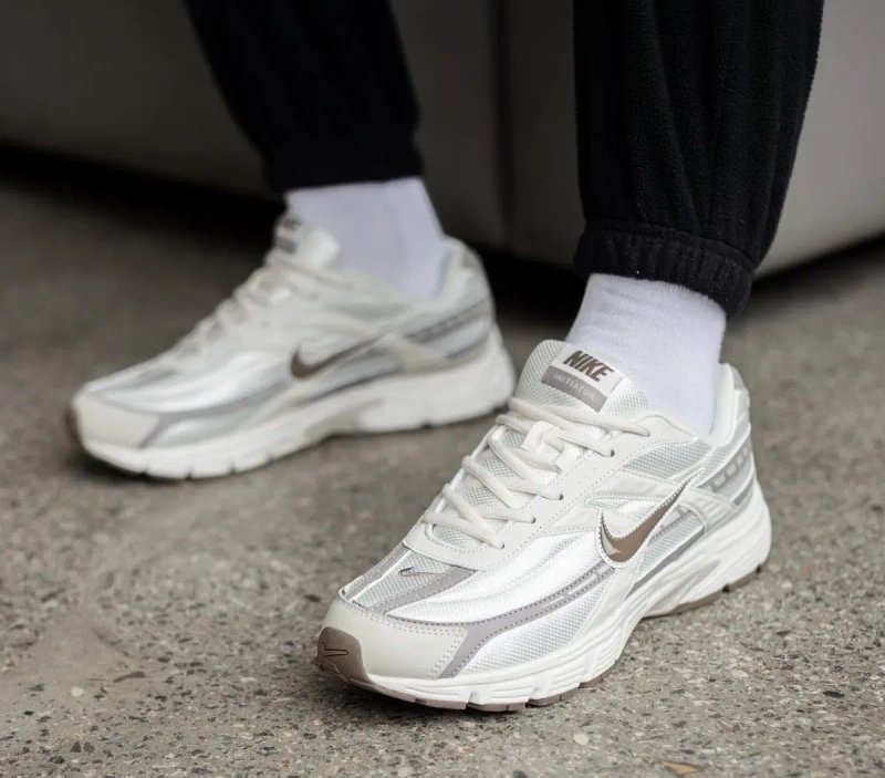 Nike Initiator Beige Brown трендові жіночі кросівки найк інітіатор — фото 8