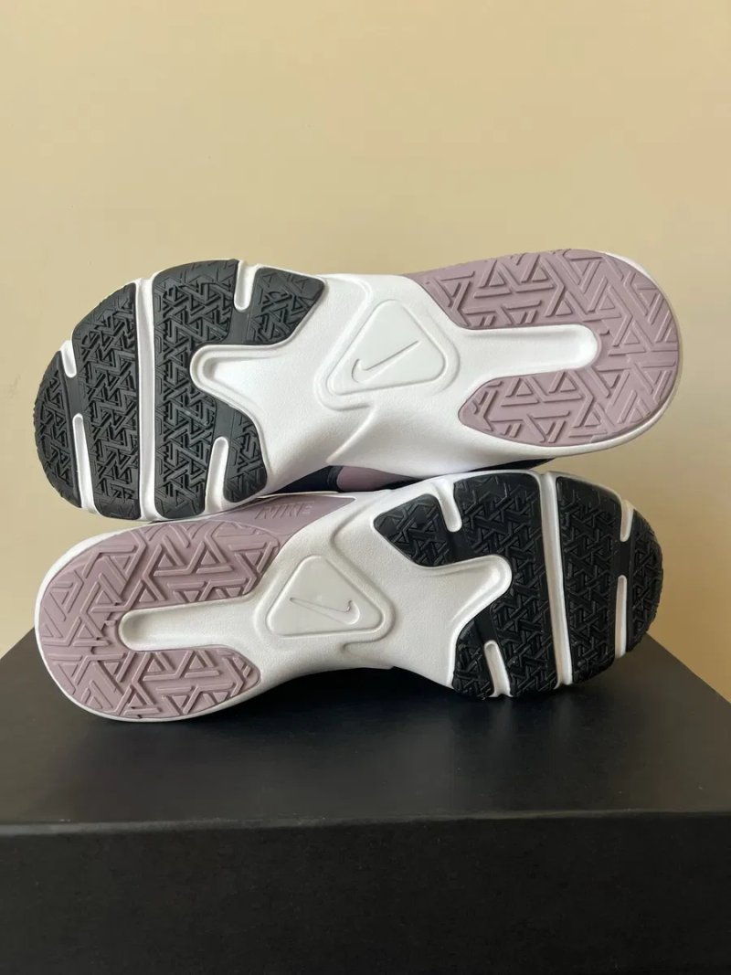 Nike Legend Essential 2 PRM Original — фото 7