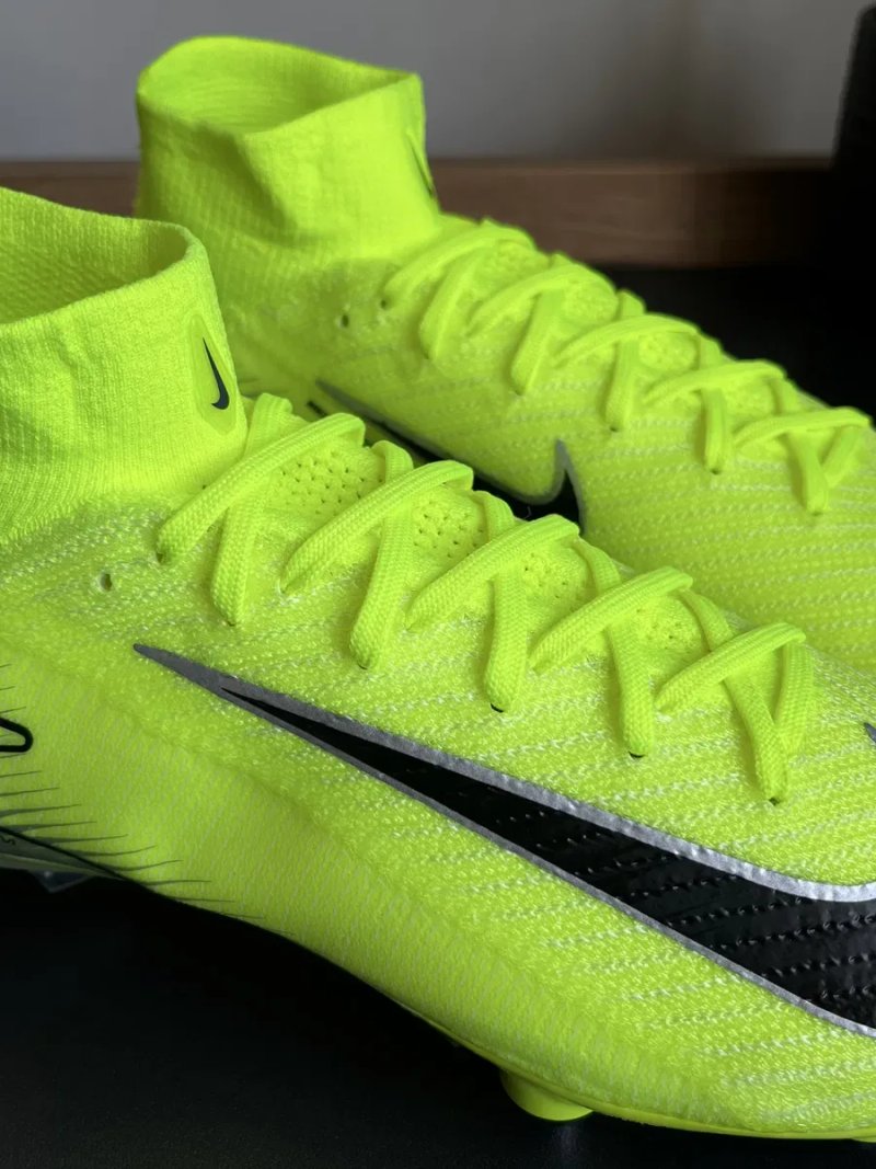 Nike Mercurial Air Zoom Superfly 10 Elite SG оригінал бутси дитячі розмір 36.5 (23см) та 37.5 (23.5см) нові FQ8342-700 — фото 3