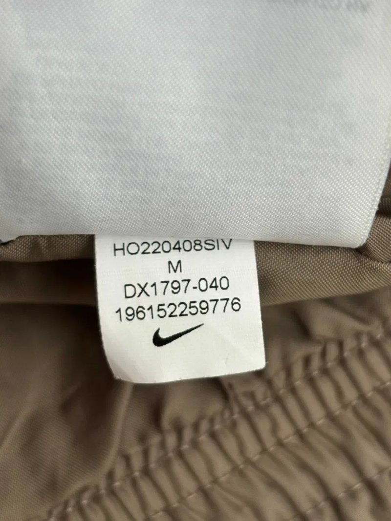Nike NSW Therma-Fit Jacket Size М Розмір Найк Жіноча Спортивна Куртка Теплий Технологічний Верхній Одяг Для Холодної Та Вологої Погоди Оригінал — фото 7