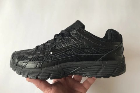 Nike P-6000 Triple Black Premium 41-45 повністью чорні.
