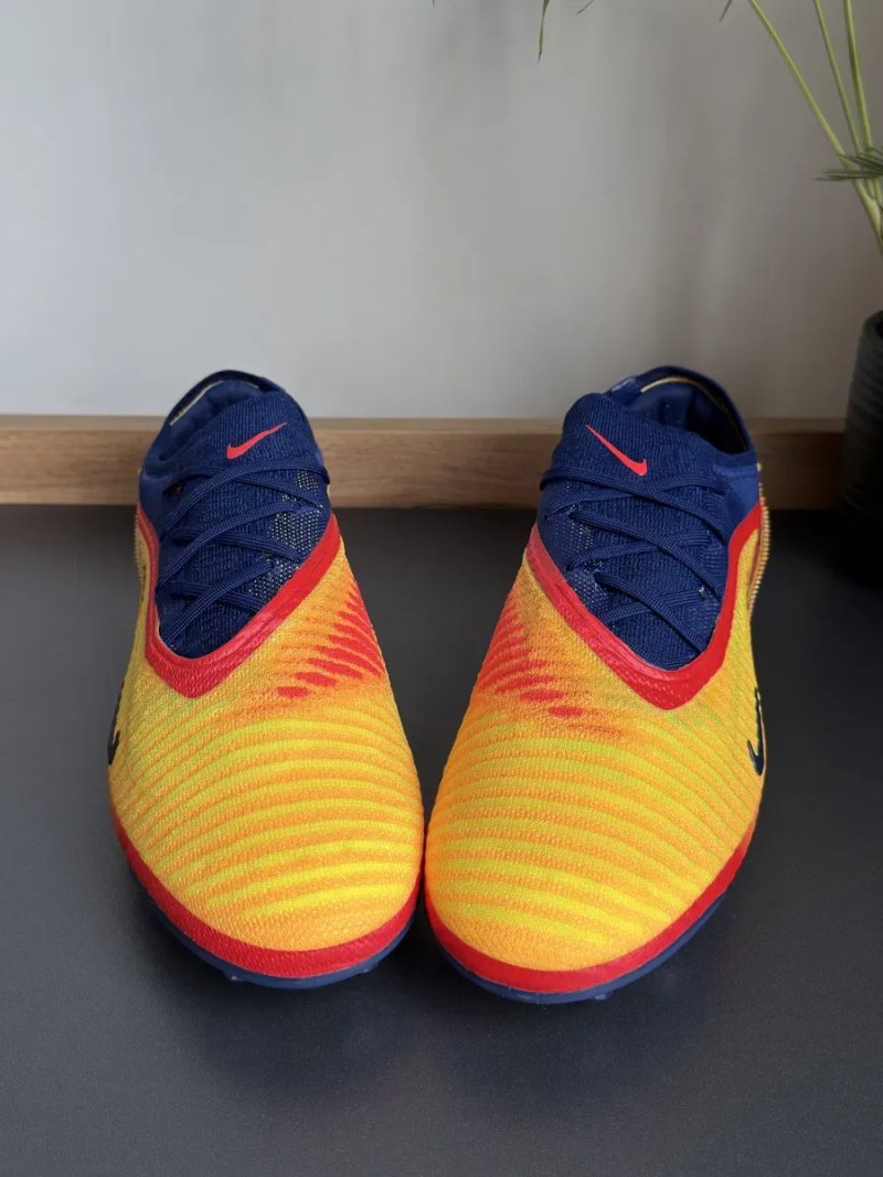 Nike Phantom 6 Low Elite Ag EH оригінал бутси чоловічі розмір 44.5 (28.5см) 45 (29см) та 46 (30см) нові IH1784-800 — фото 4
