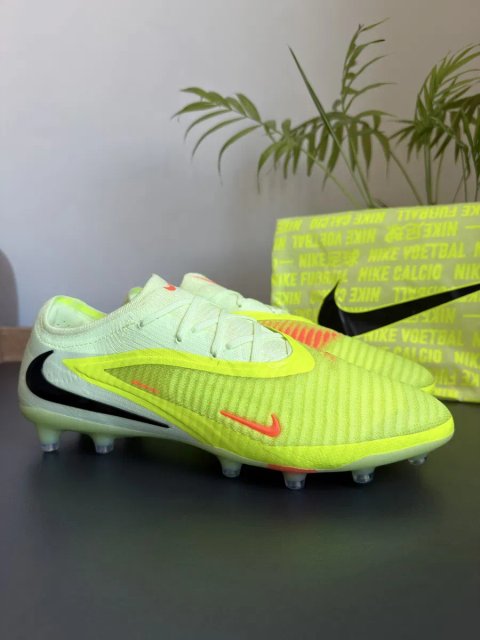 Nike Phantom 6 Low Elite Ag оригінал бутси чоловічі розмір 45 (29см) нові HQ2335-800