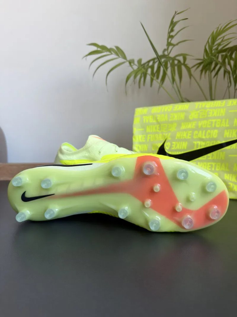 Nike Phantom 6 Low Elite Ag оригінал бутси чоловічі розмір 45 (29см) нові HQ2335-800 — фото 2