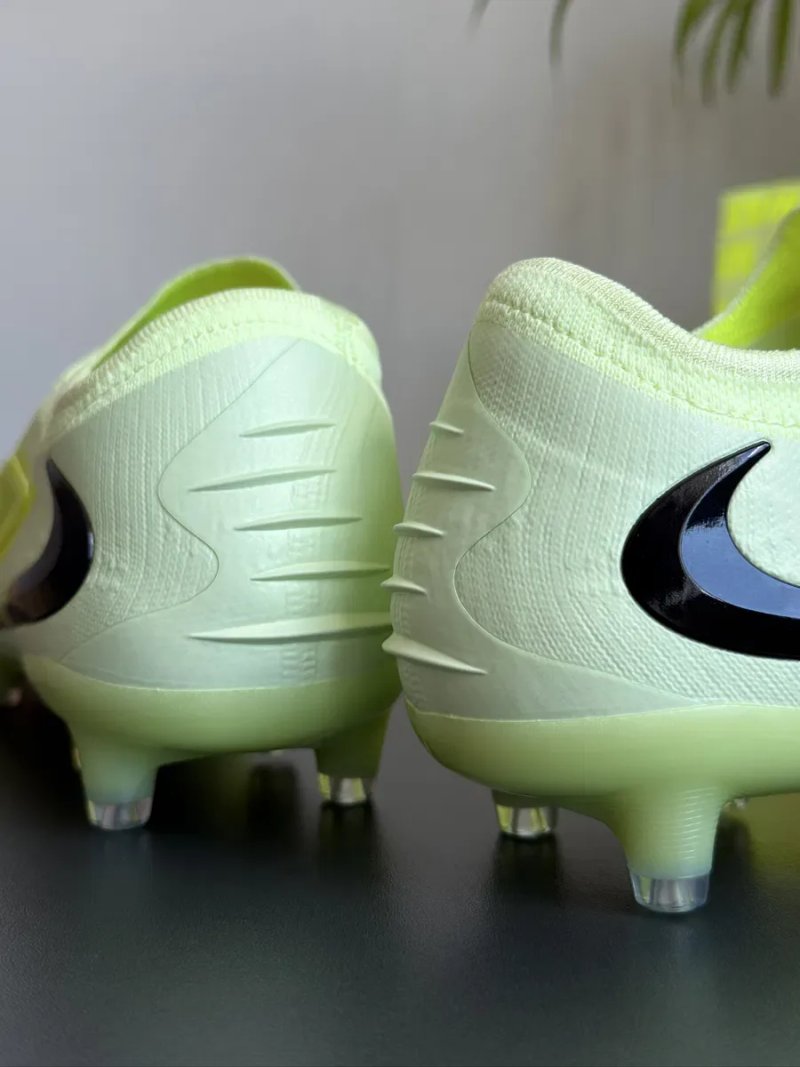 Nike Phantom 6 Low Elite Ag оригінал бутси чоловічі розмір 45 (29см) нові HQ2335-800 — фото 7