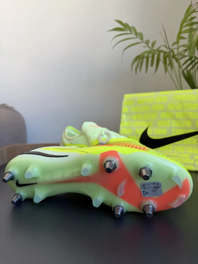 Nike Phantom 6 Low Elite Sg оригінал бутси чоловічі розмір 42 (26.5) нові HV8988-800 — фото 3