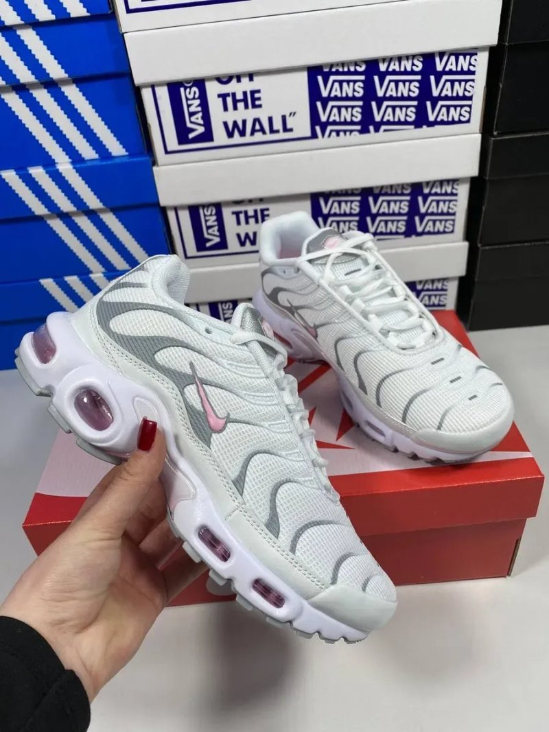 Nike TN Plus White Grey Pink / жіночі кросівки найк / Nike Air Max TN — фото 2