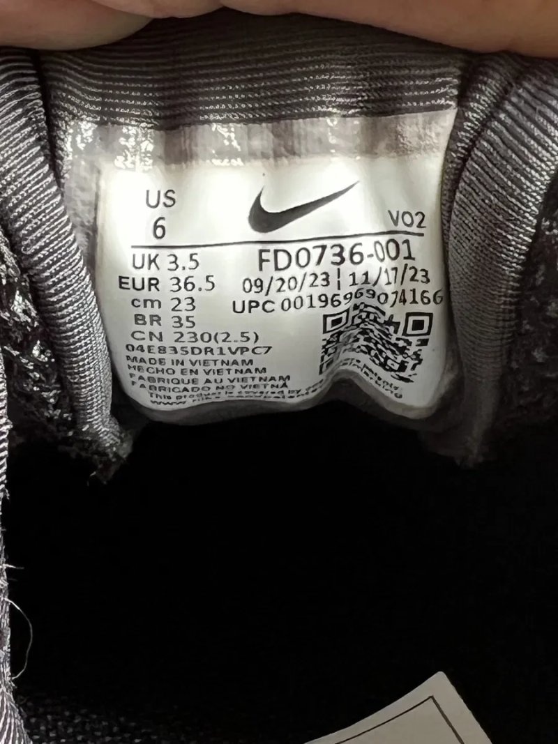 Nike V2K Run 100% original — фото 7
