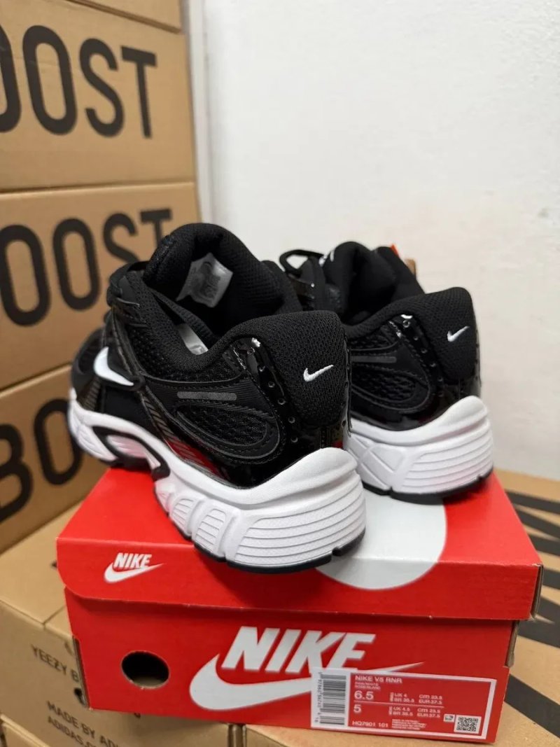 Nike V5 RNR black white/Найк вомеро 5 чёрные 38 39 — фото 7