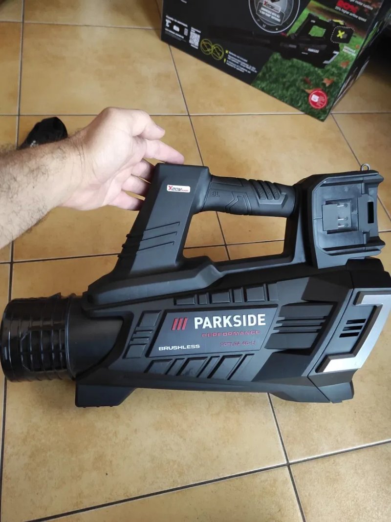 НІМЕЧЧИНА Дуйка садова для листя акумуляторна Parkside PPTLBA 40-Li C3 — фото 6