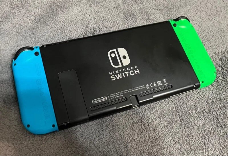 Nintendo Switch (2 ревізія) супер стан — фото 4