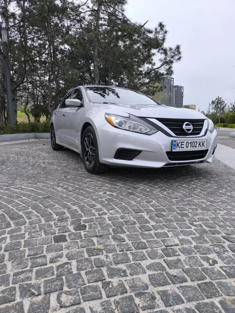 Nissan Altima SV — фото 2
