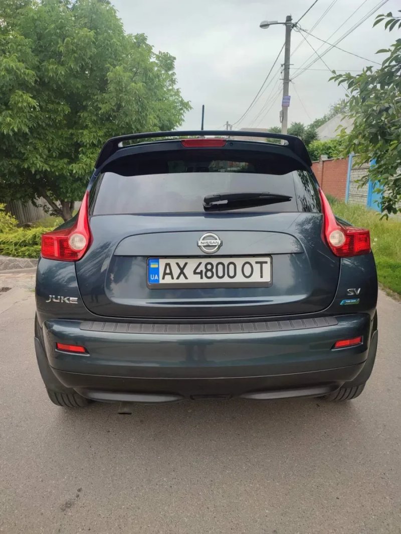 Nissan Juke 2013 1.6 Turbo SV — фото 4