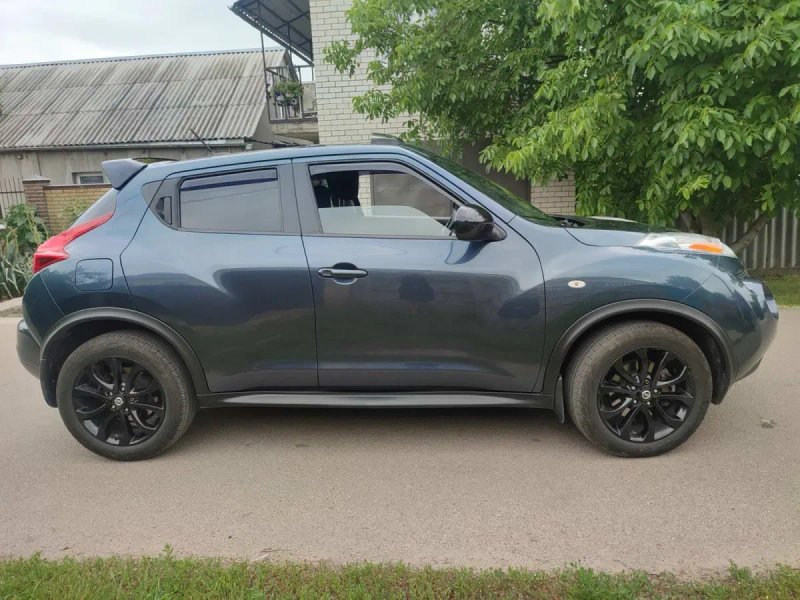 Nissan Juke 2013 1.6 Turbo SV — фото 5