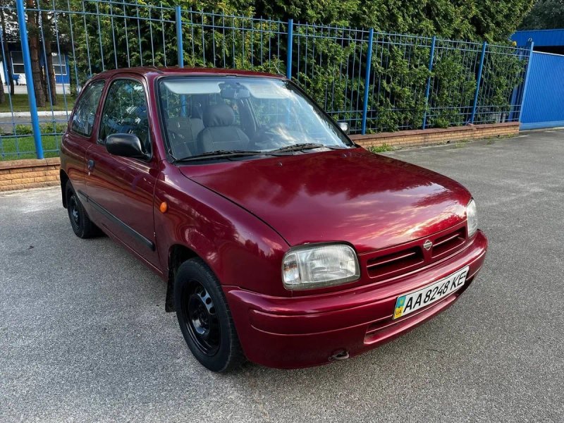 Nissan Micra 1.0 бензин АКПП — фото 2