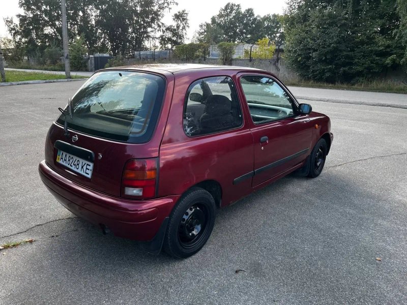 Nissan Micra 1.0 бензин АКПП — фото 4