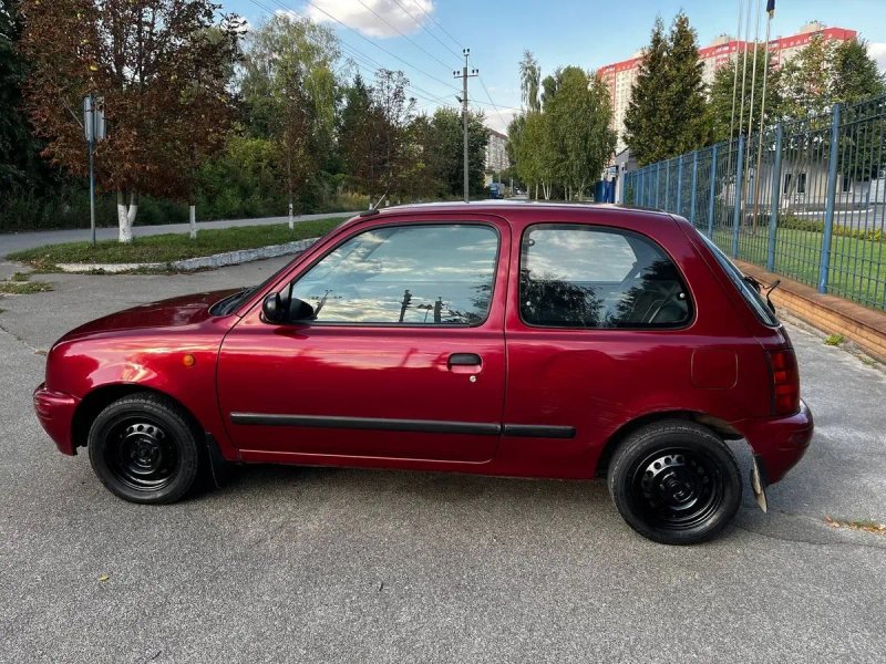 Nissan Micra 1.0 бензин АКПП — фото 7