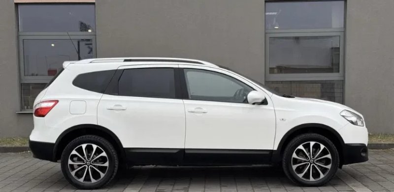 Nissan Qashqai +2 2011 2.0D Automat 4x4 — фото 7