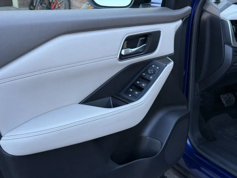 Nissan Rogue SV  панорама.  2,5 AWD 2020 p. — фото 8
