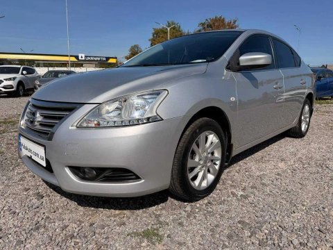Nissan Sentra газ/бензин автомат седан