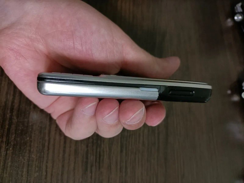 Nokia 6300 original silver — фото 4