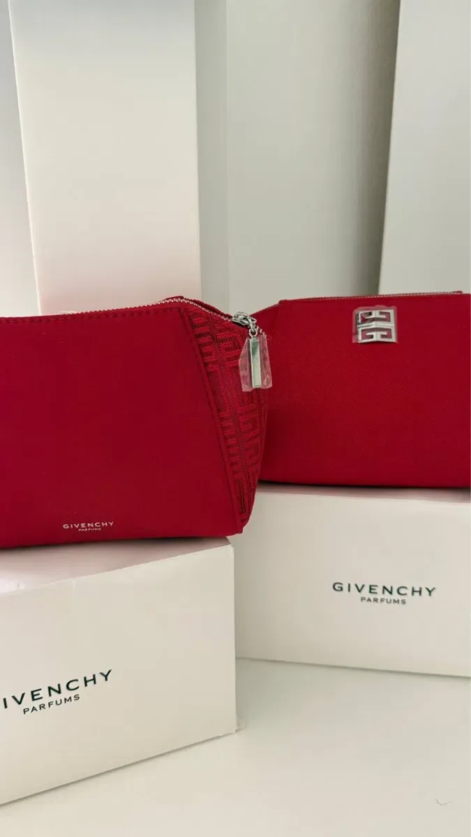 Нова червона косметичка Givenchy — фото 2