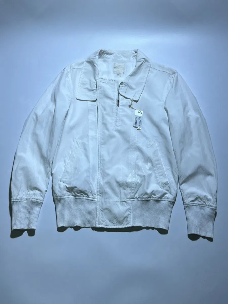 Нова! Diesel vintage жіноча куртка в кремовому кольорі