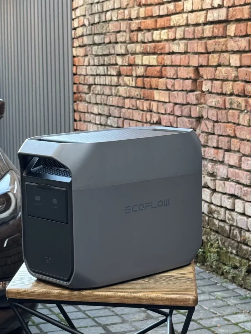 Нова ECOFLOW DELTA 3 Classic (EFDELTA3C-EU-CBox-L) зарядна станція LiFePO4 для дому квартири резервне живлення UPS інвертор 220В електростанція — фото 2