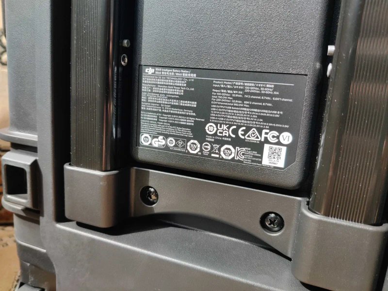 Нова не активована зарядна станція DJI BS65 Intelligent Battery Station (Universal) для акумулятоірв TB60 TB65 кейс для батарей Matrice 350 300 RTK — фото 4