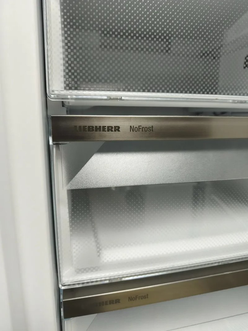 Нова преміальна морозильна камера Liebherr SFNd 5227 320L WiFi NoFrost A+++ 2 — фото 6