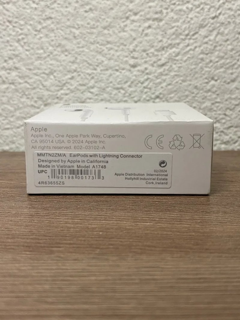 Нові Apple Earpods Lightning connector A1748 провідні навушники — фото 6